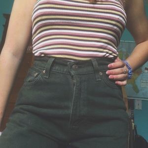 Vintage green Levi mom jeans, high waisted!